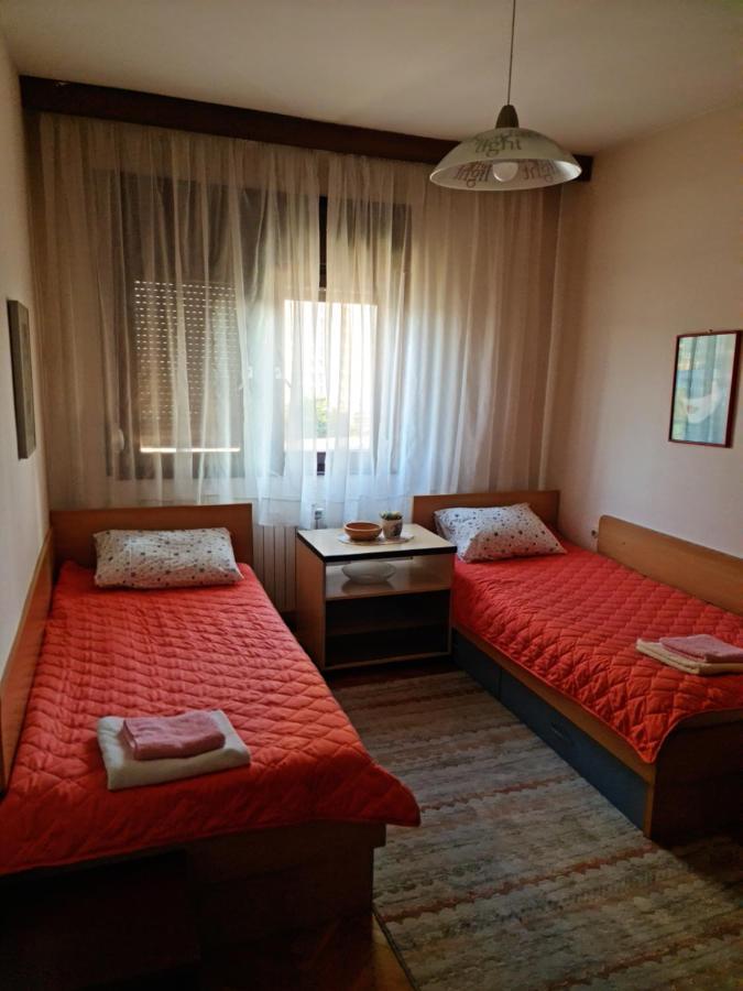 Family Apartment Ivanovic Скопье Экстерьер фото